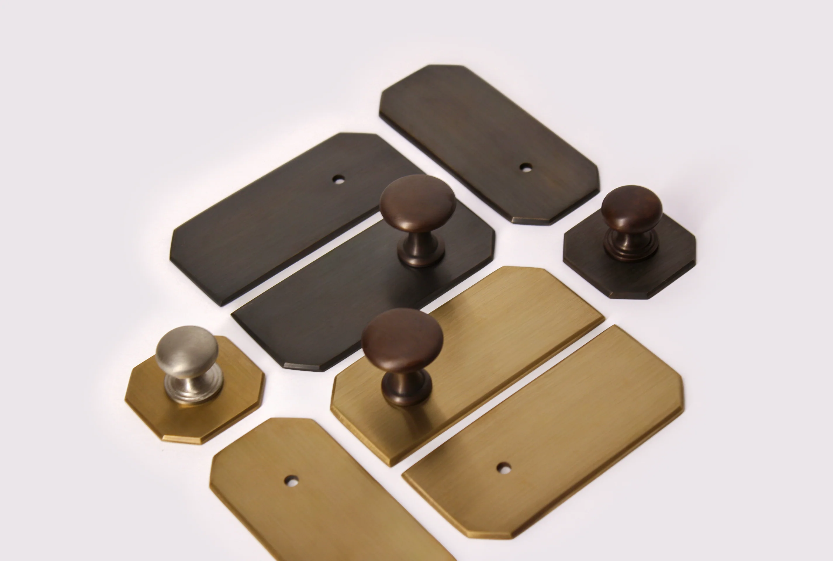 Audrey Backplate - Acid Washed Brass - Image 4